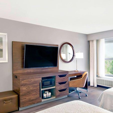Hampton Inn Ft Lauderdale Airport North Cruise Port Fort Lauderdale Exteriör bild